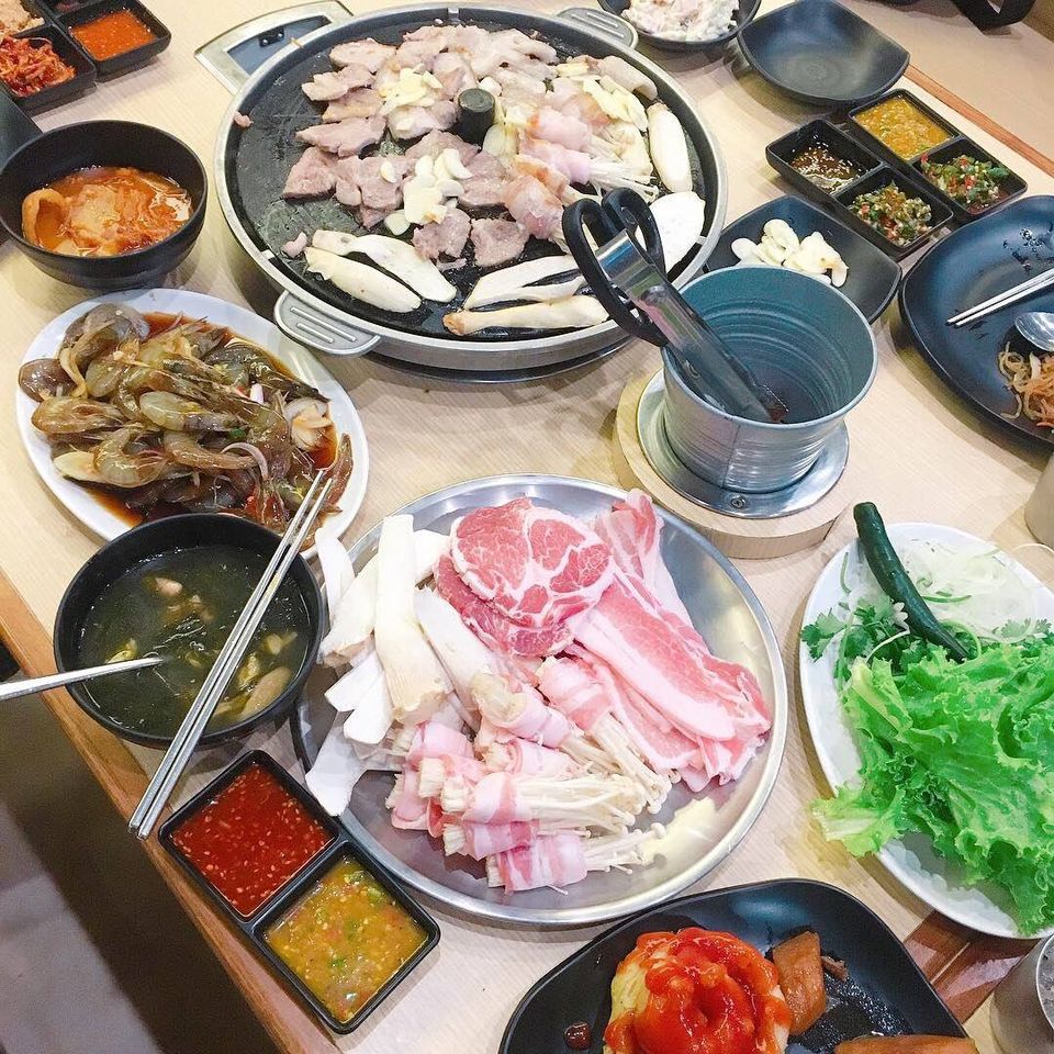 10-korean-buffet-makes-you-feel-like-eating-in-korea-part-1